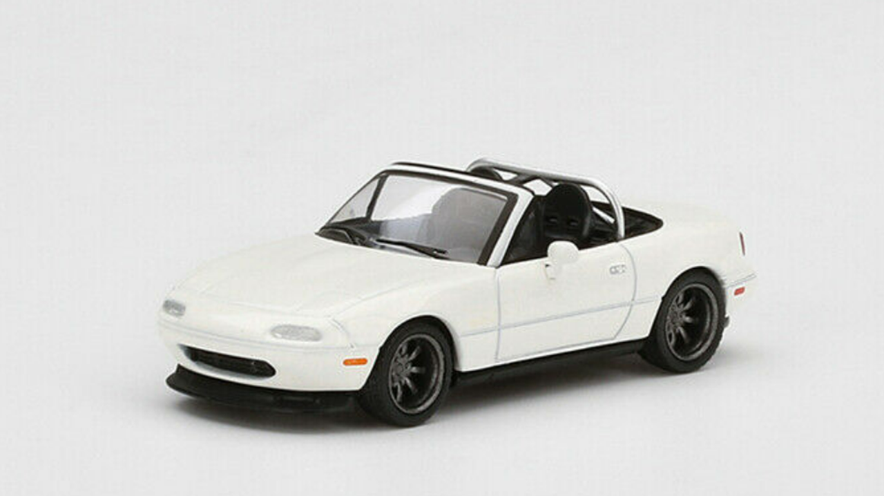 1/64 Mini GT Mazda Miata MX-5 (NA) Convertible Tuned Version Classic (White) Diecast Car Model