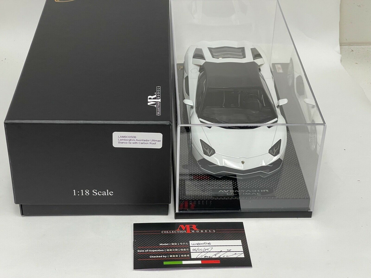 1/18 MR Collection Lamborghini Aventador Ultimae (White) Resin Car Model Limited 149 Pieces