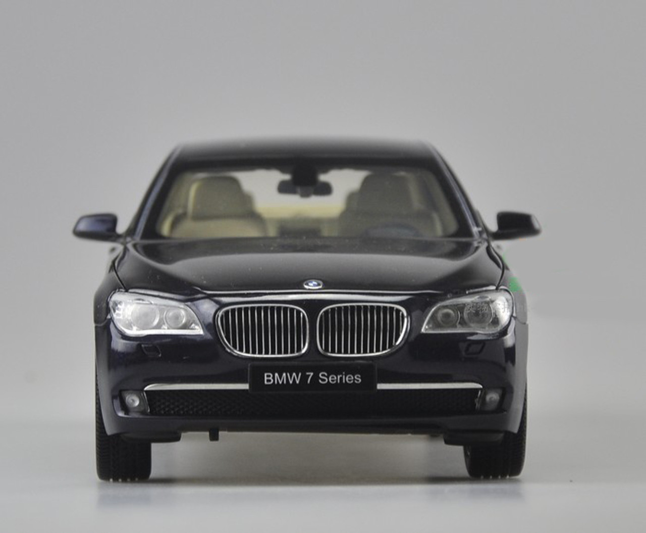 1/18 Kyosho BMW F02 7 Series 750Li (Citrine Black) Diecast Car 