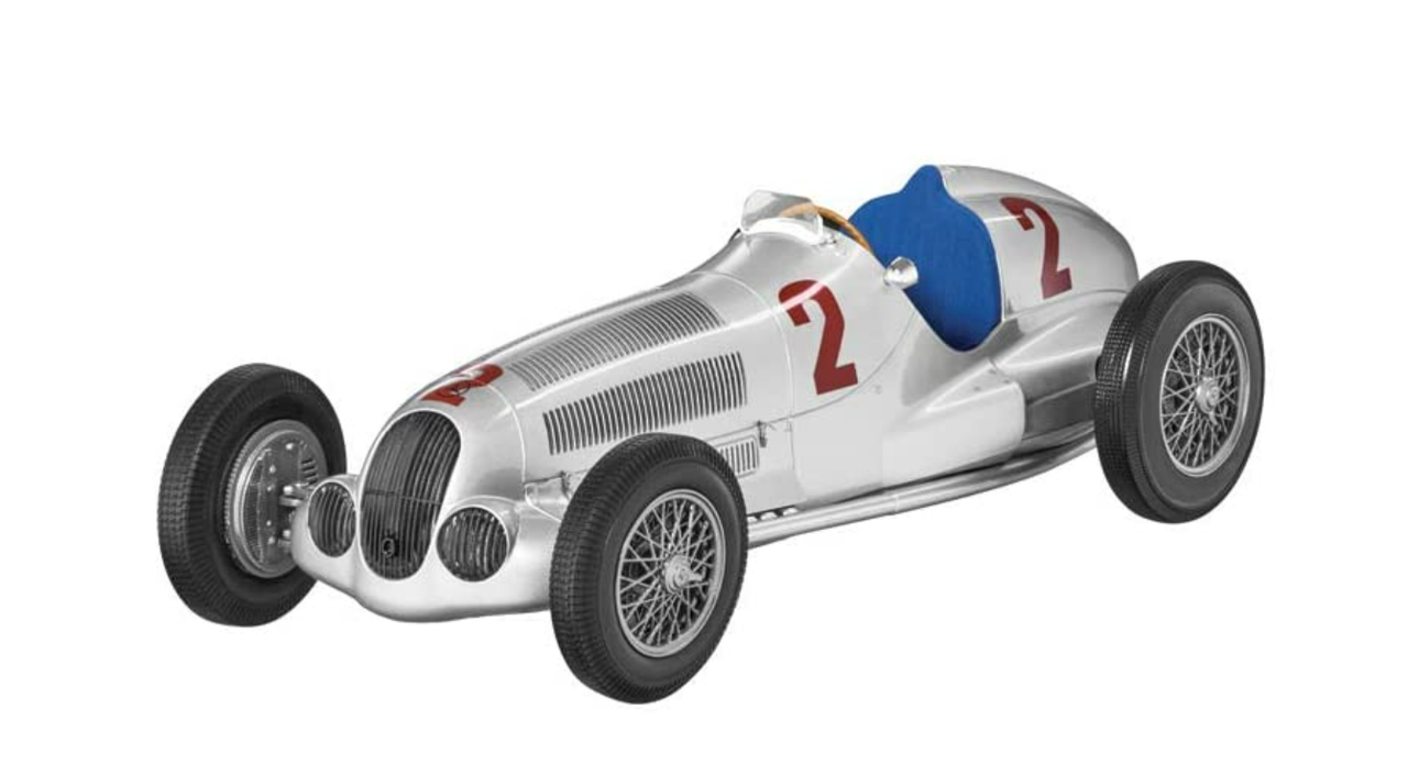 1/18 Dealer Edition 1937 Hermann Lang Mercedes-Benz W125 #2 Winner Tripoli GP Hermann Lang Diecast Car Model