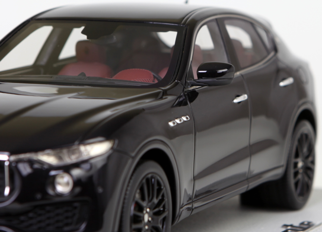 1/18 BBR Maserati Levante (Black) Enclosed Resin Model