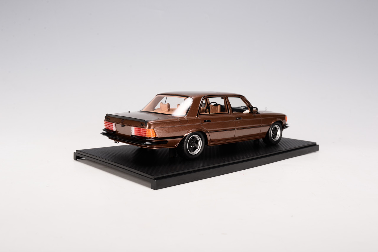 1/18 Ivy Mercedes-Benz 450 SEL 6.9 AMG (Chocolate Brown) Resin Car Model Limited 99 Pieces