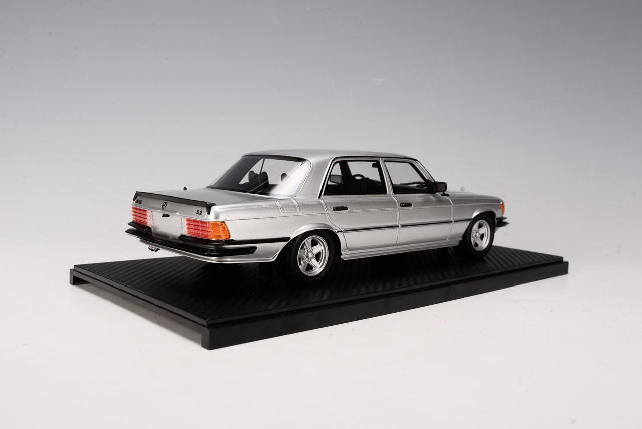 1/18 Ivy Mercedes-Benz 450 SEL 6.9 AMG (Gloss Silver) Resin Car Model Limited 99 Pieces