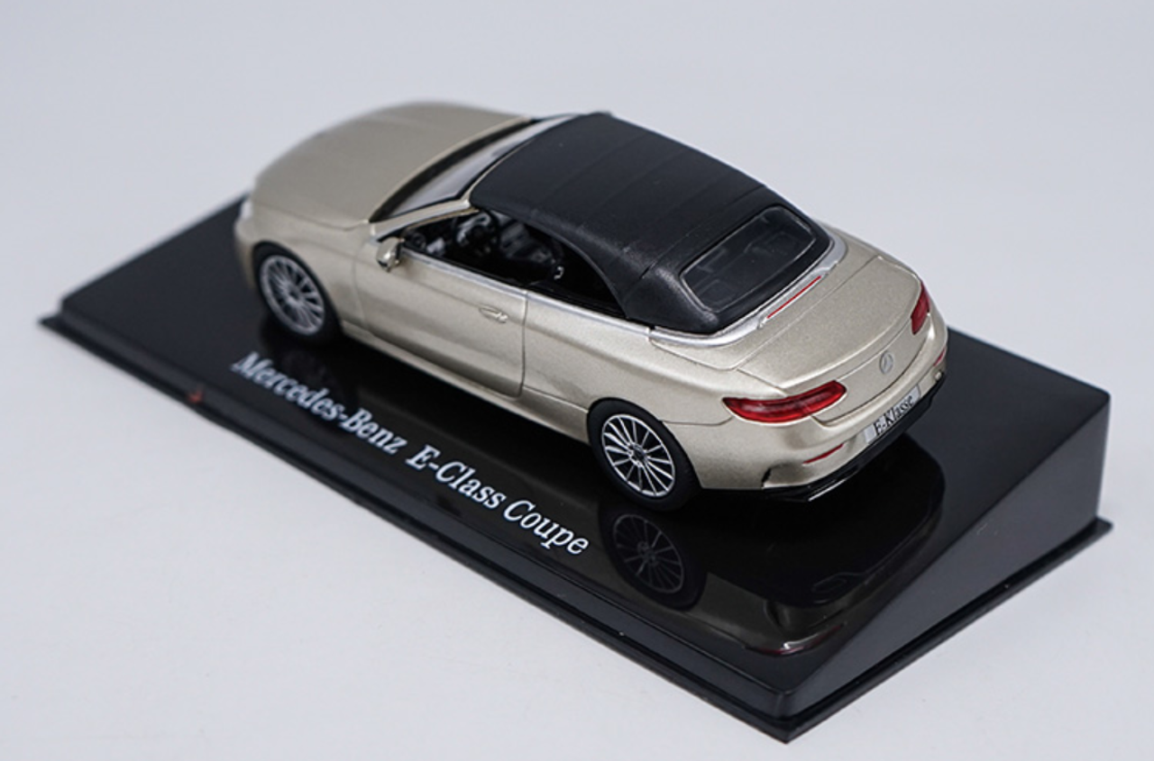 1/43 Dealer Edition Mercedes-Benz MB E-Class E-Klasse Convertible (Champagne) Diecast Car Model