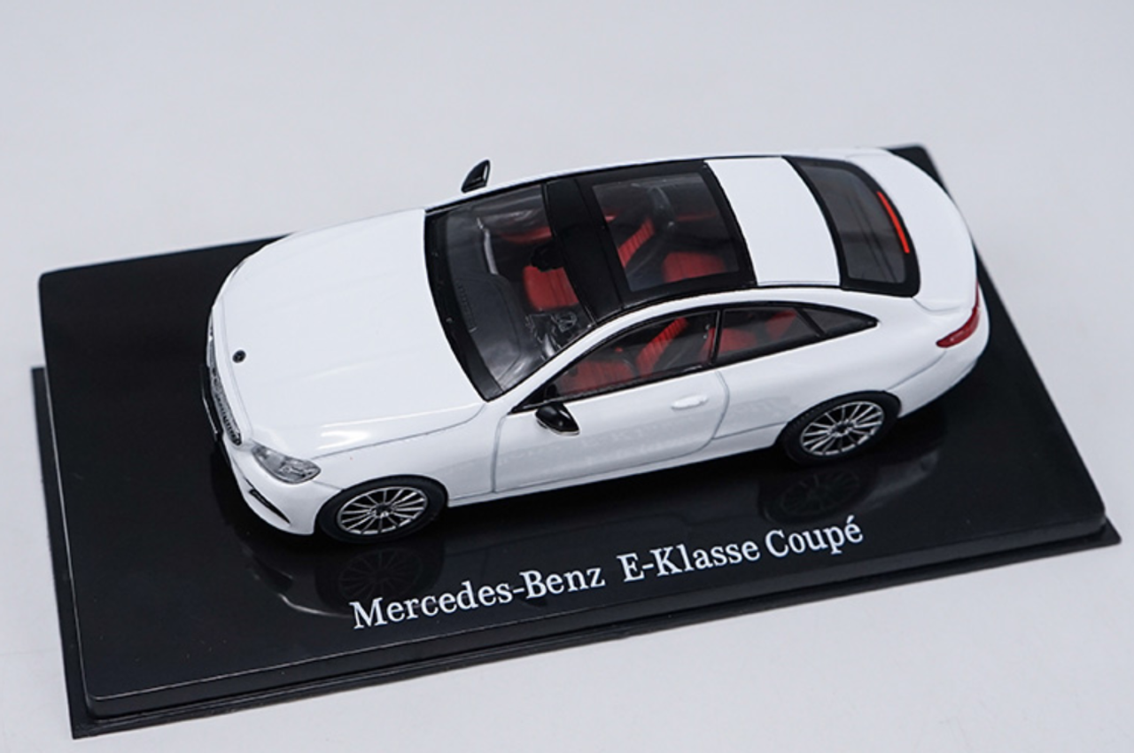 1/43 Dealer Edition Mercedes-Benz MB E-Class E-Klasse Coupe Hardtop (White) Diecast Car Model