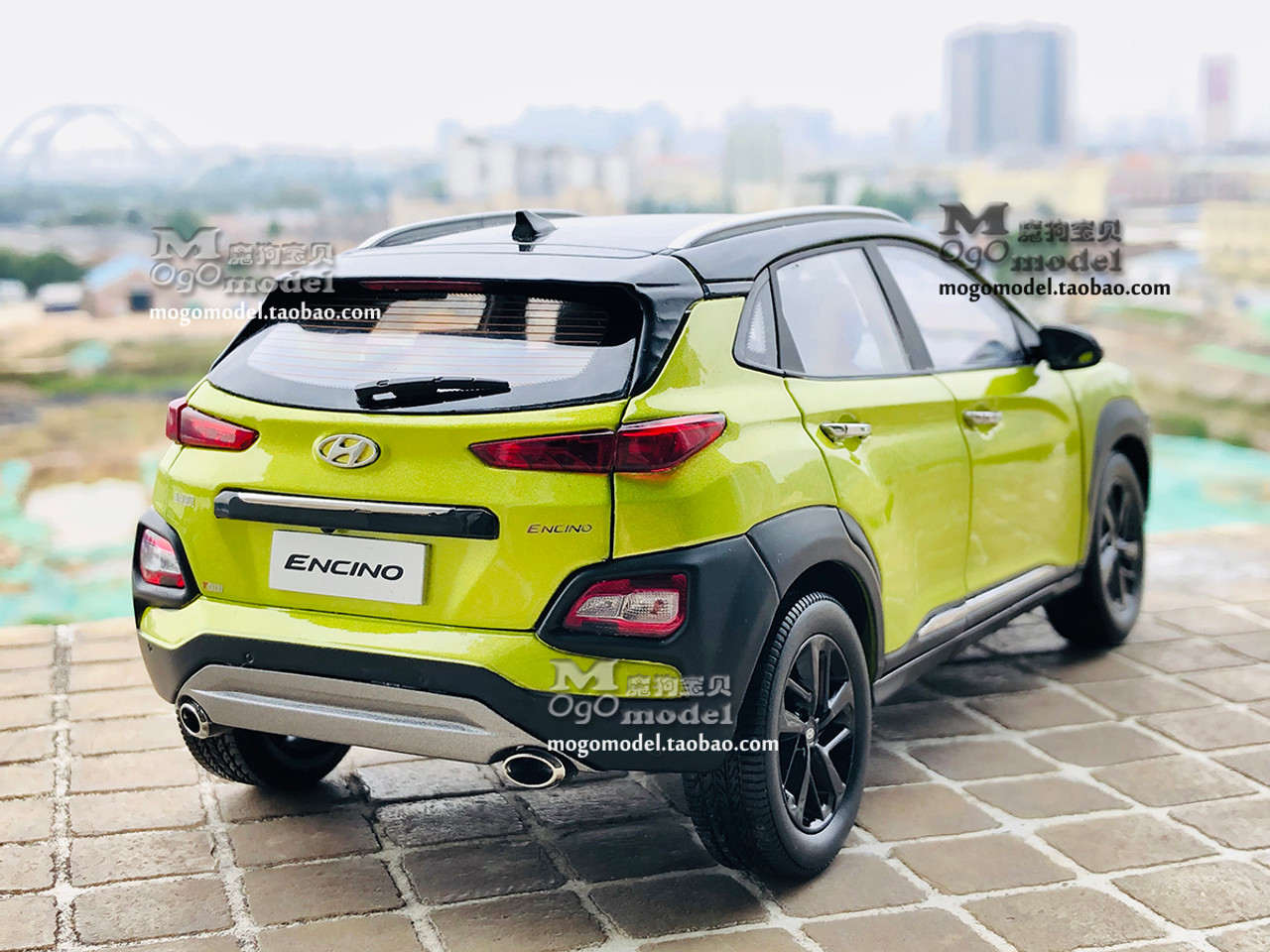 クレイマー 1/18 Dealer Edition Hyundai Encino / Kona (Yellow) Diecast