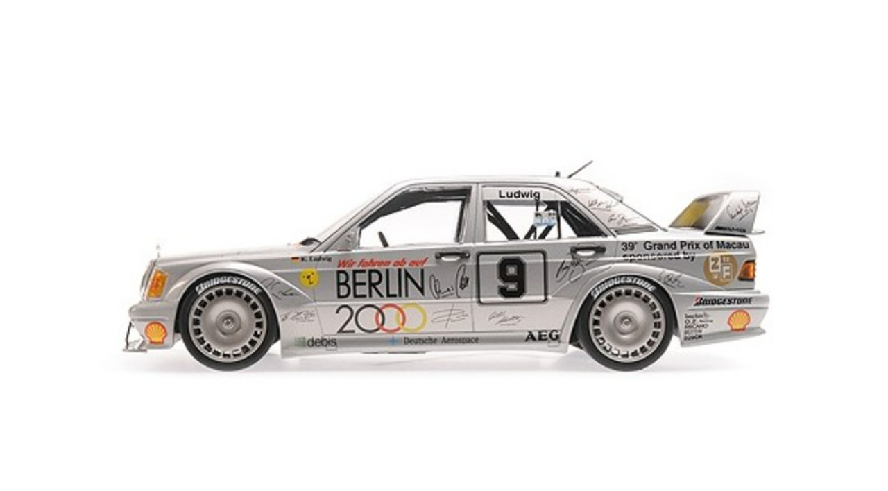 1/18 Minichamps 1992 Mercedes-Benz 190E 2.5-16 Evo 2 #9 Macau Guia Race Klaus Ludwig Diecast Car Model