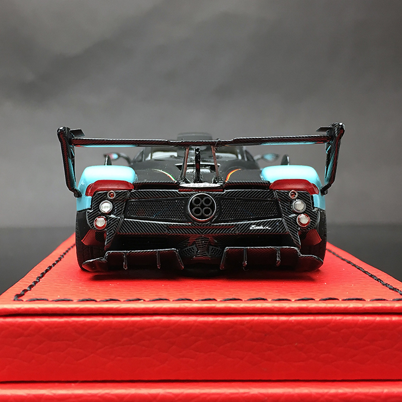 【半価通販】1/43 peako pagani zonda F ピーコモデル　パガーニ　ゾンダ　BBR EIDOLON BBR