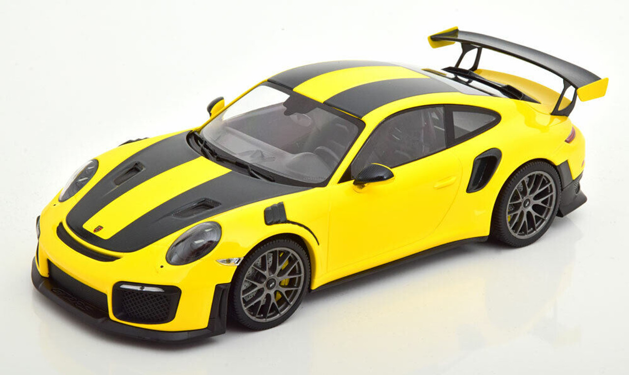 1/18 Minichamps 2018 Porsche 911 (991.2) GT2 RS Weissach Package (Yellow with Silver Rims) Car Model Limited 111 Pieces