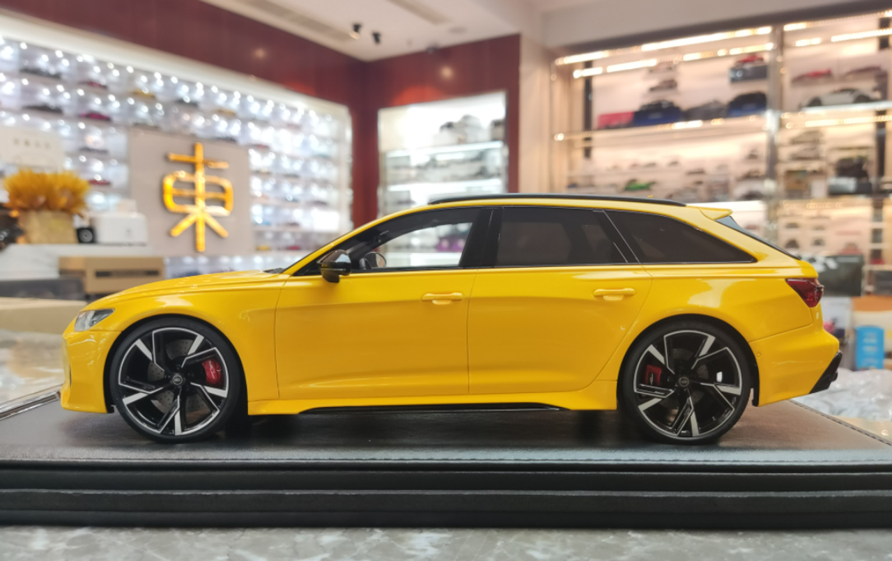 1/18 Motorhelix Audi RS6 Avant C8 (Yellow) Resin Car Model Limited