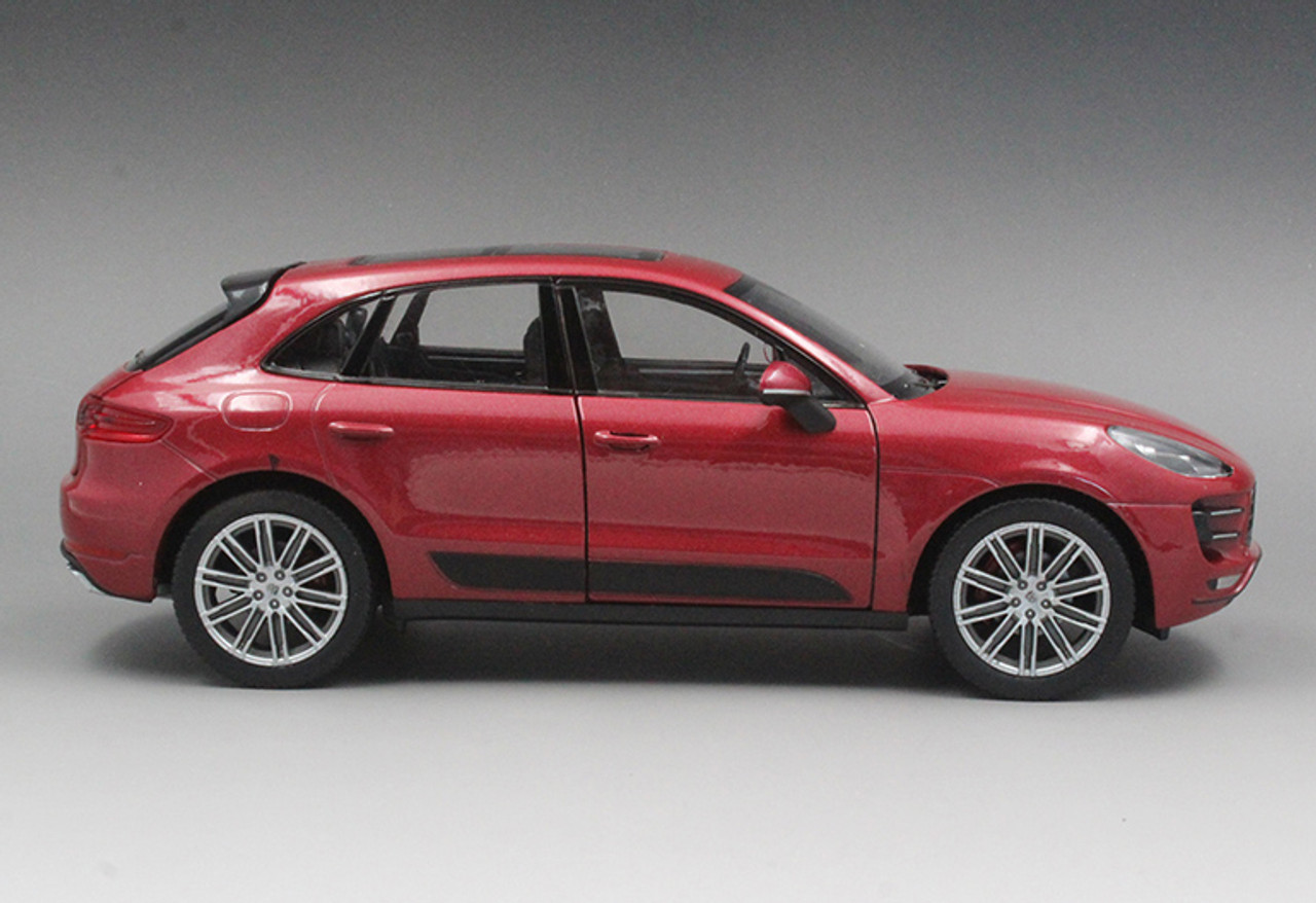 1/24 Welly FX Porsche Macan Turbo (Red) Diecast Car Model