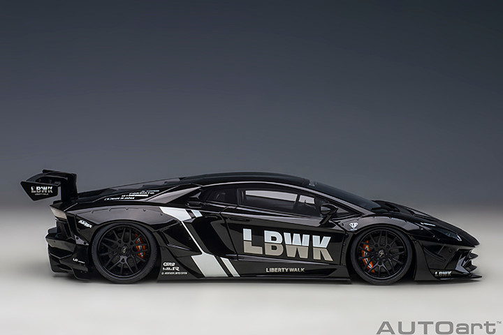 1/18 AUTOart Liberty Walk LB-Works Lamborghini Aventador Limited Edition LBWK Livery (Black with Carbon Bonnet) Car Model