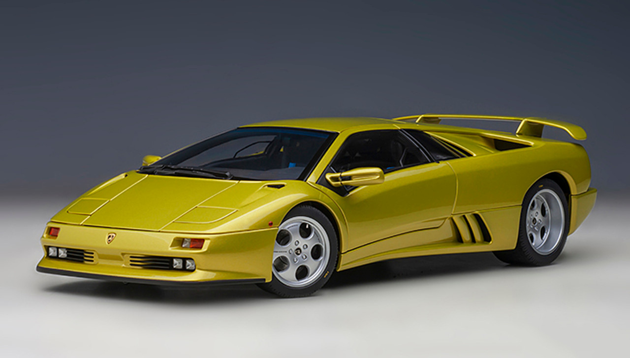 1/18 AUTOart Lamborghini Diablo SE30 Giallo Spyder (Metallic Yellow) Car Model