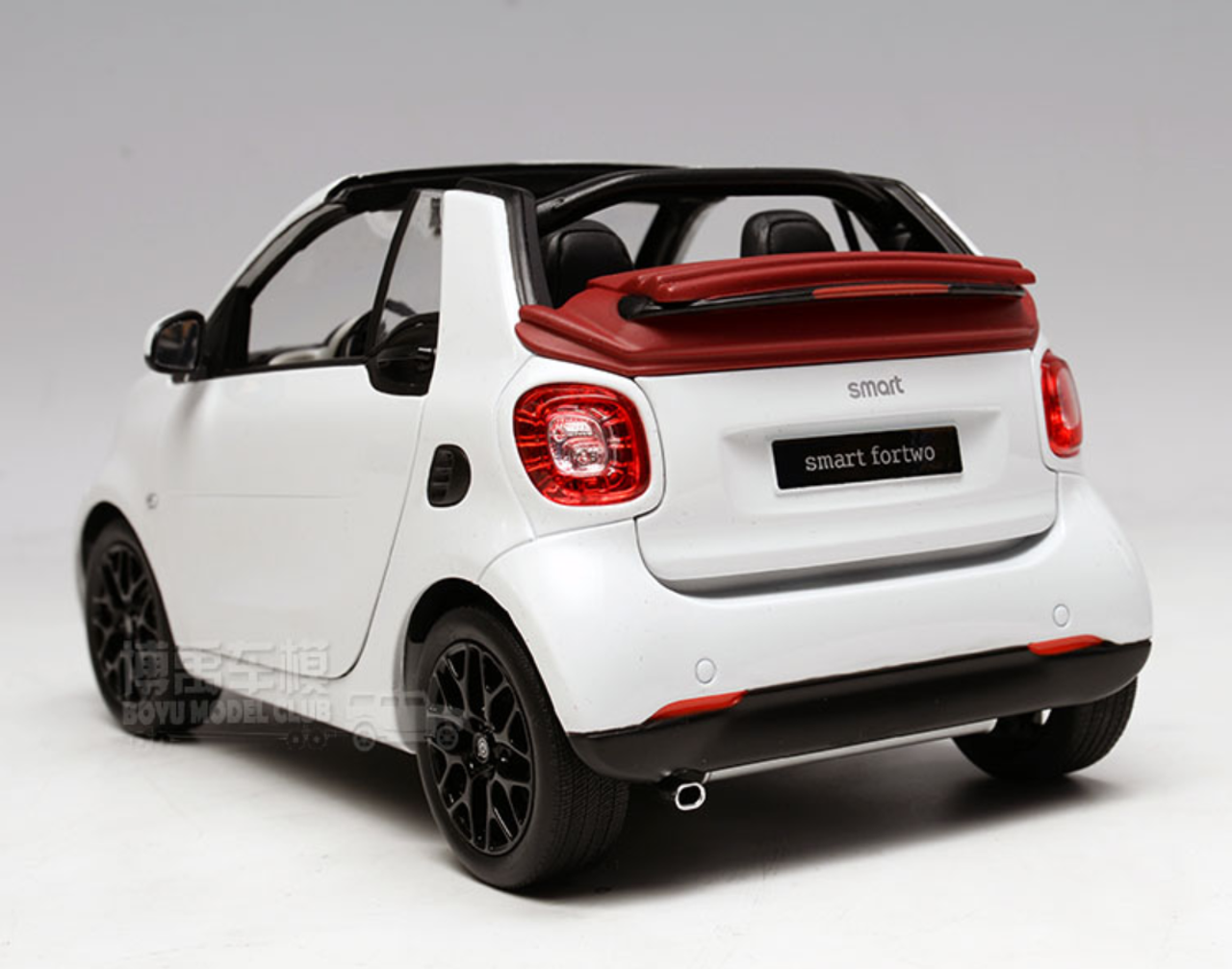 1/18 Dealer Edition Mercedes-Benz MB Smart Fortwo Coupe