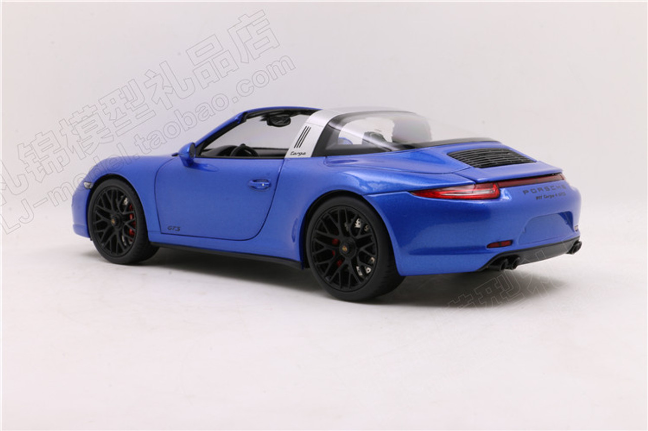 ミニカー Schuco Porsche 911Carrera GTS Coupe 1:18 1/18 Schuco 911 Carrera GTS Hardtop (Red) Diecast Car Model