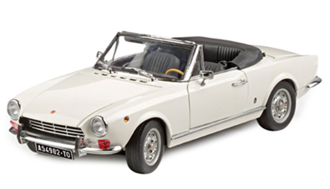 1/18 Sunstar Fiat 124 Spider AS (White) Diecast Car Model