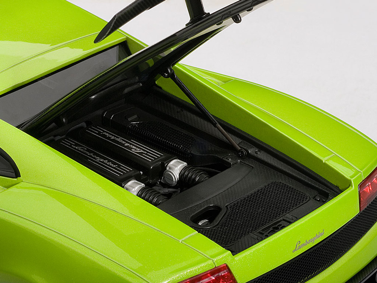 1/18 AUTOart LAMBORGHINI GALLARDO LP570-4 - GREEN Diecast Car Model