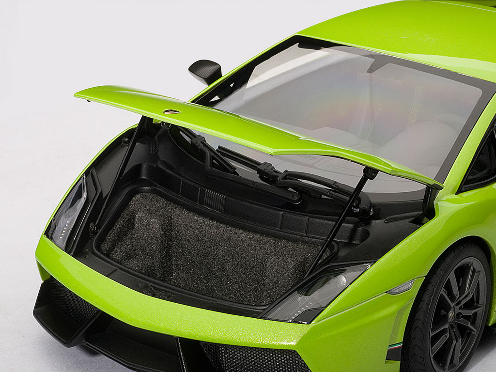 1/18 AUTOart LAMBORGHINI GALLARDO LP570-4 - GREEN Diecast ...