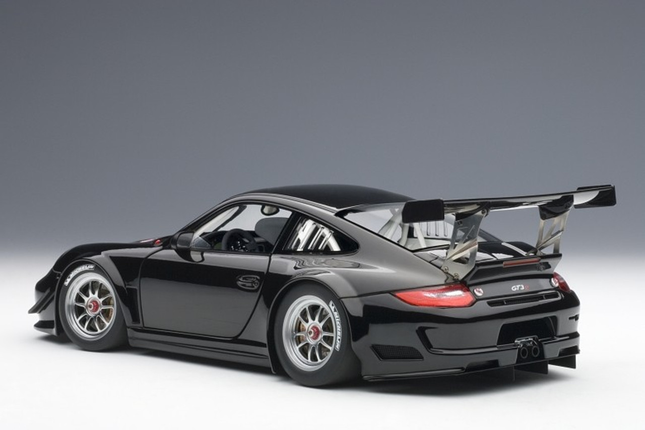 1/18 AUTOart PORSCHE 911(997) GT3 R 2010 PLAIN BODY VERSION (BLACK) Diecast Car Model