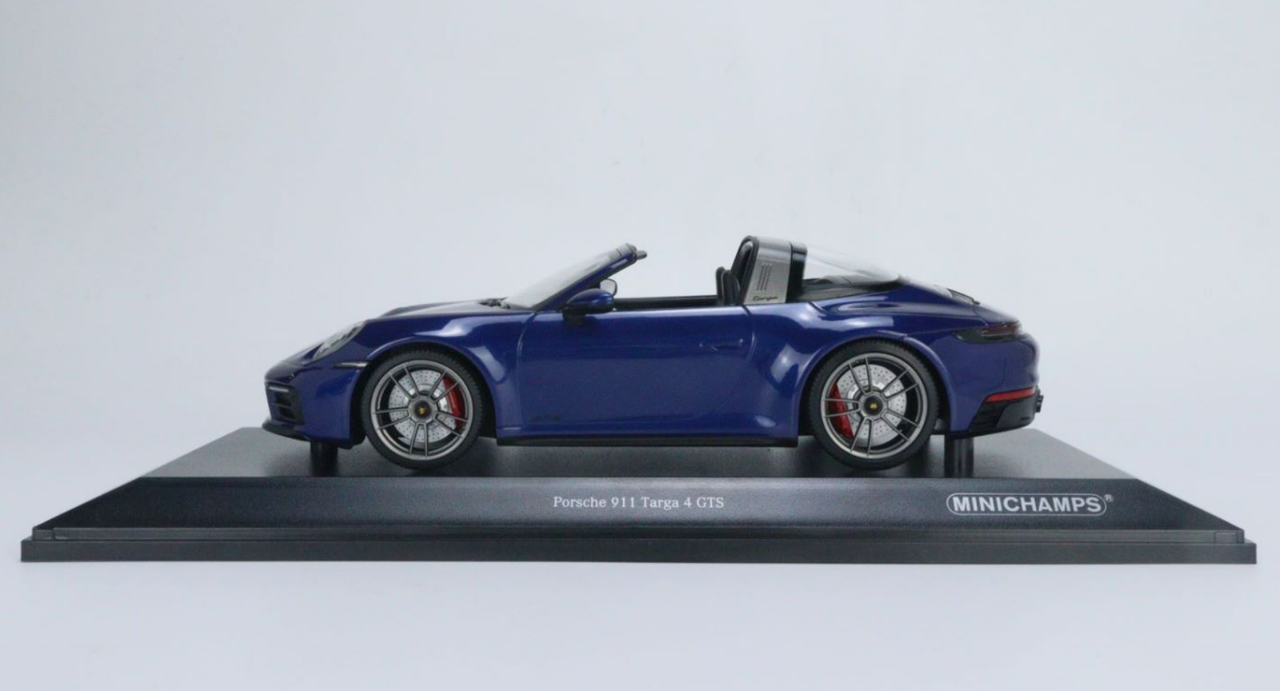 1/18 Minichamps 2021 Porsche 911 (992) Targo 4 GTS (Blue Metallic) Car Model