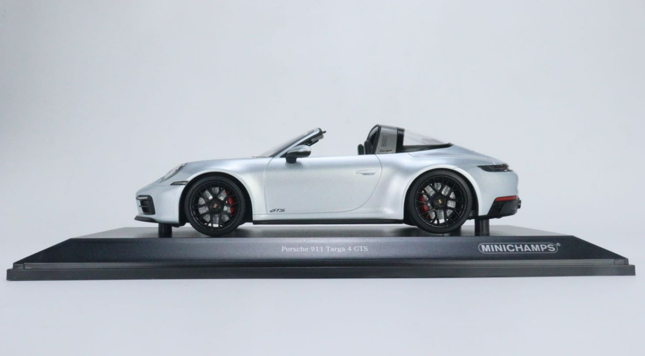 1/18 Minichamps 2021 Porsche 911 (992) Targo 4 GTS (Silver) Car Model ...
