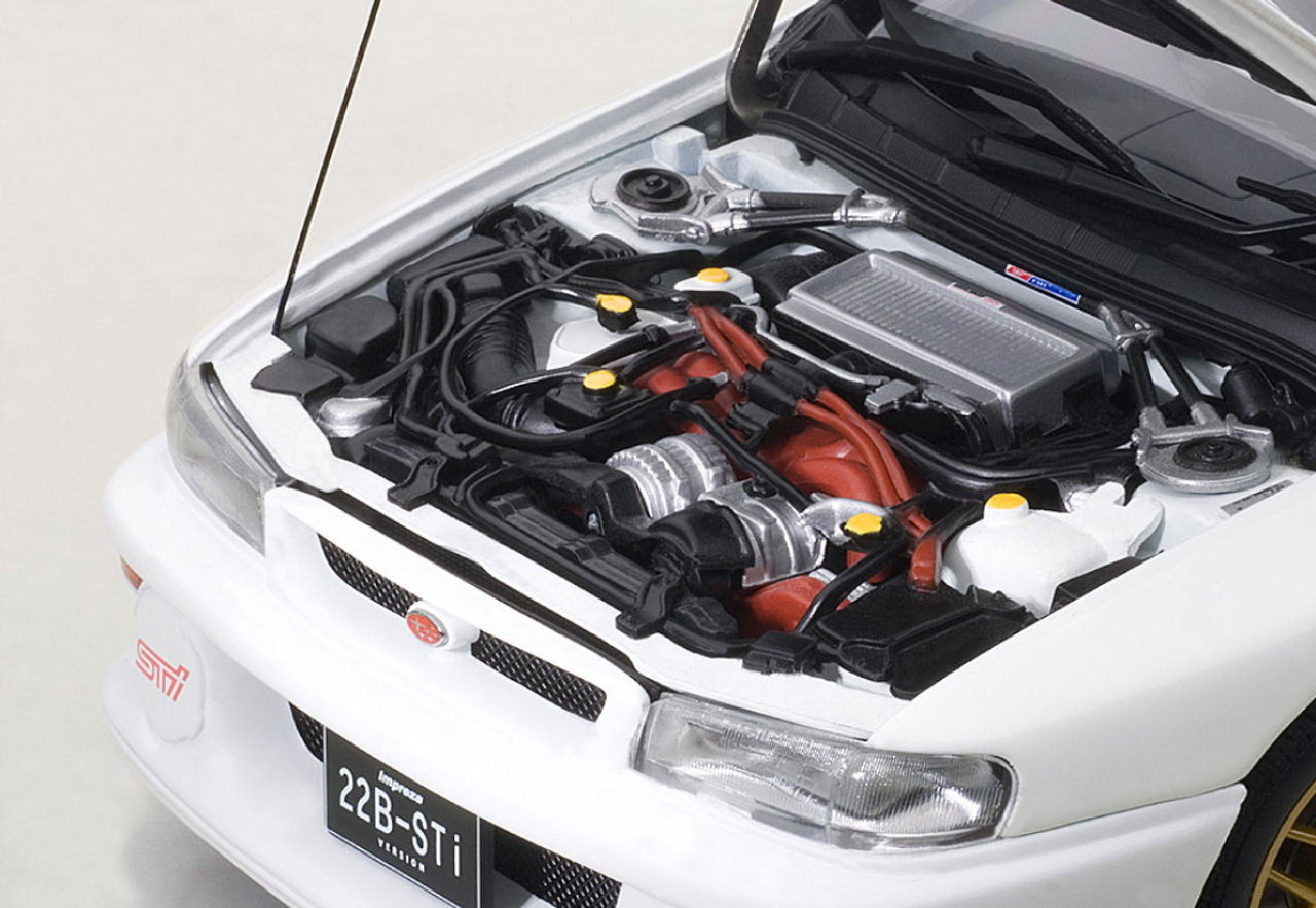 AutoArt スバル インプレッサ 22b 1/18 ホワイト 1/18 AUTOart Subaru Impreza 22B Upgraded STi Version (White