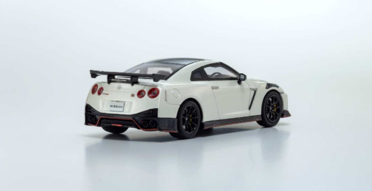 1/43 Kyosho Nissan GT-R NISMO Special edition 2022  White Resin 