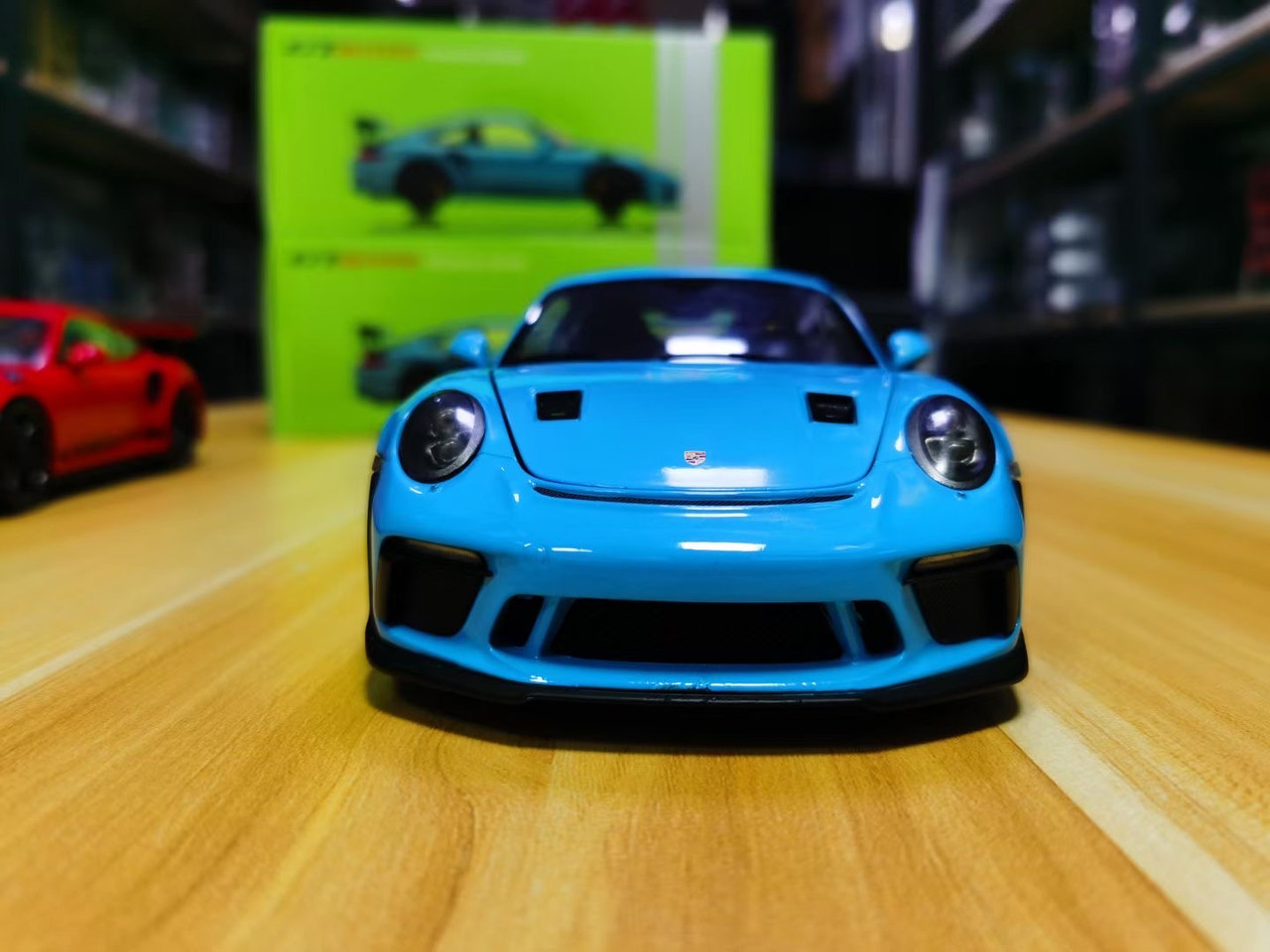 1/18 GTA GTAutos Porsche 911 GT3 992 (Blue) Diecast Car Model