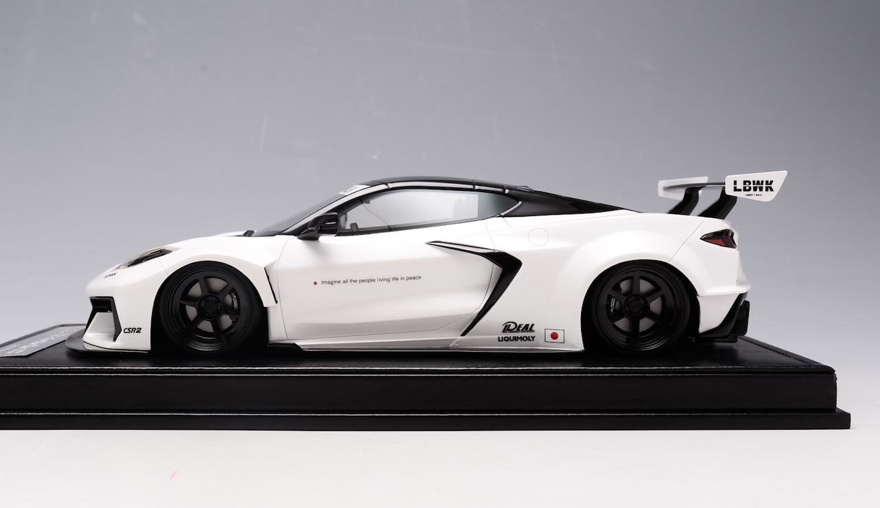 1/18 Ivy Chevrolet Chevy Corvette C8 LB Liberty Walk Widebody (Pearl White) Resin Car Model Limited 99 Pieces