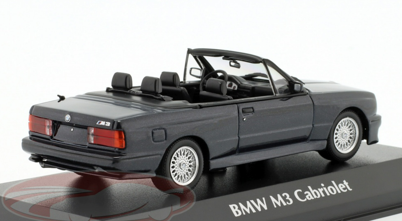 1/43 Minichamps BMW M3 (E30) Cabriolet (Dark Blue Metallic) Car Model