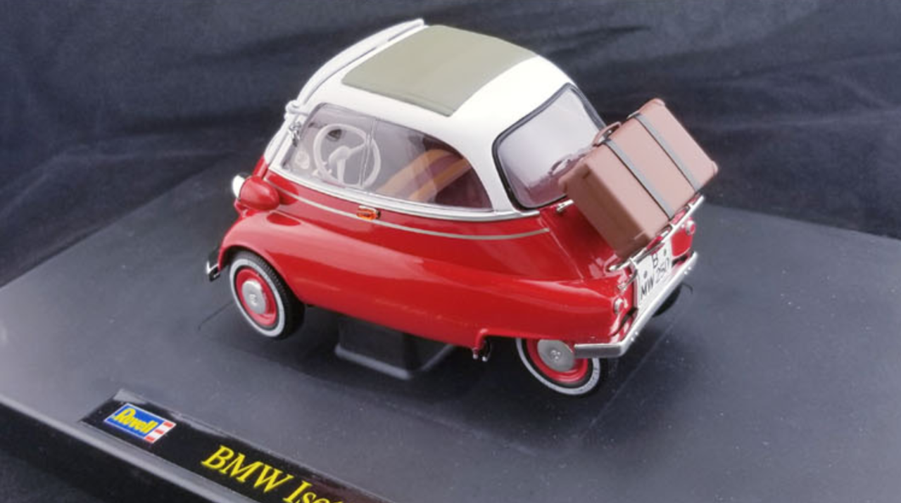 1/18 Revell BMW Isetta 250 (Red) Diecast Car Model