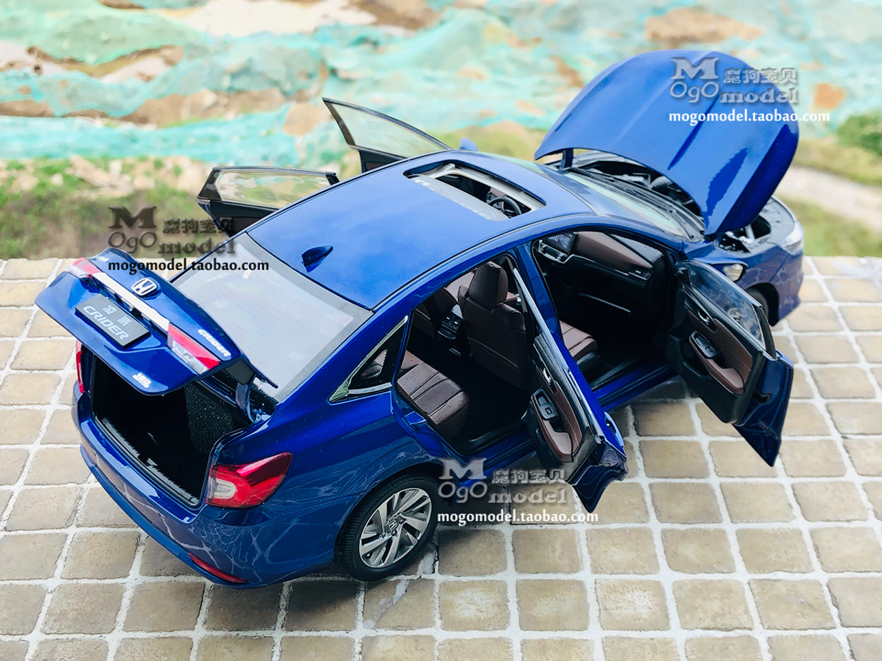 1/18 Dealer Edition 2019 Honda Crider (Blue) Diecast Car Model