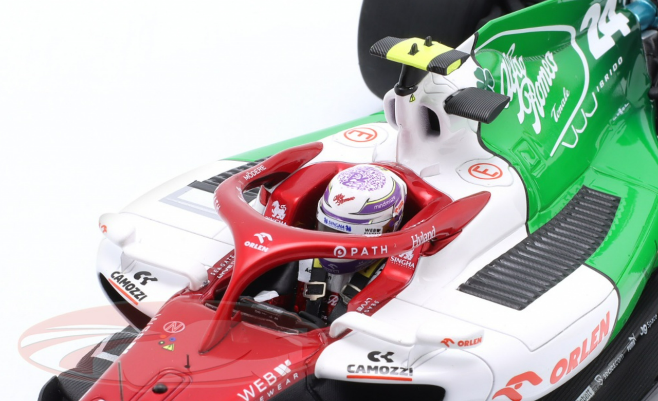 1/18 Spark 2022 Alfa Romeo F1 Team ORLEN C42 No.24 Alfa Romeo F1 Team ORLEN Azerbaijan GP 2022 Zhou GuanYu Car Model