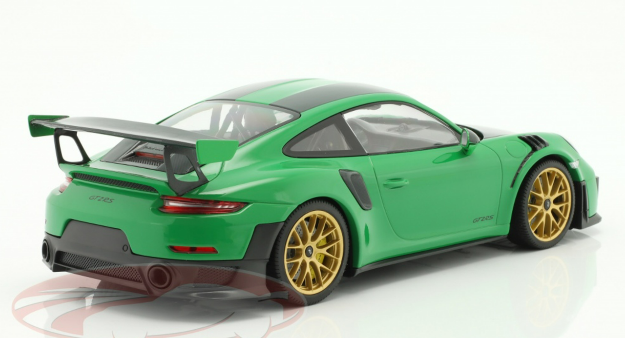 1/18 Minichamps 2018 Porsche 911 (991.2) GT2 RS Weissach Package (Viper Green with Golden Wheels) Car Model