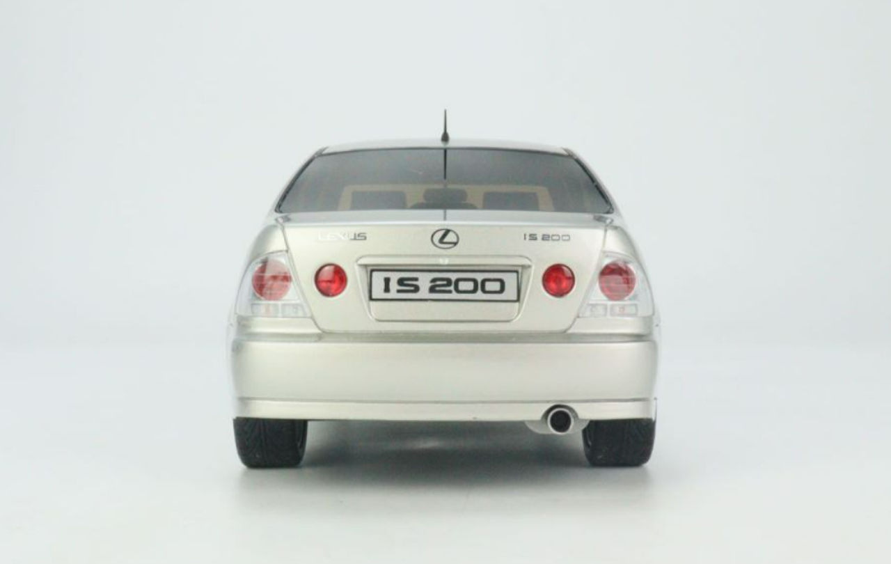 1/18 OTTO Lexus IS200 First Generation XE10 (Millennium Silver Metallic) Resin Car Model