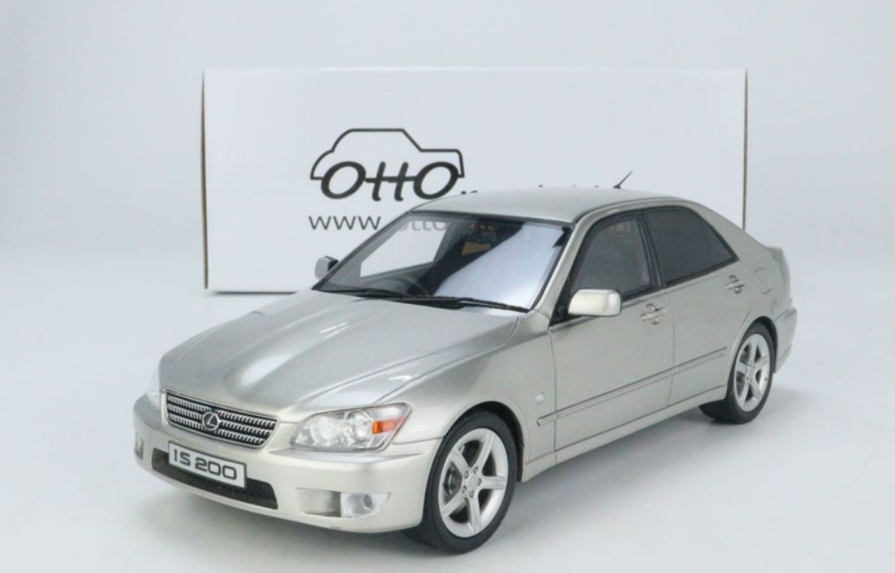 1/18 OTTO Lexus IS200 First Generation XE10 (Millennium Silver Metallic)  Resin Car Model