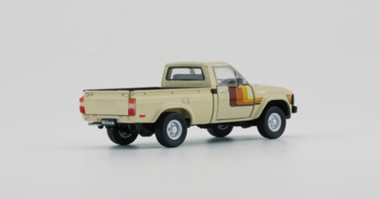  1/64 BM Creations Toyota Hilux - Ivory Beige