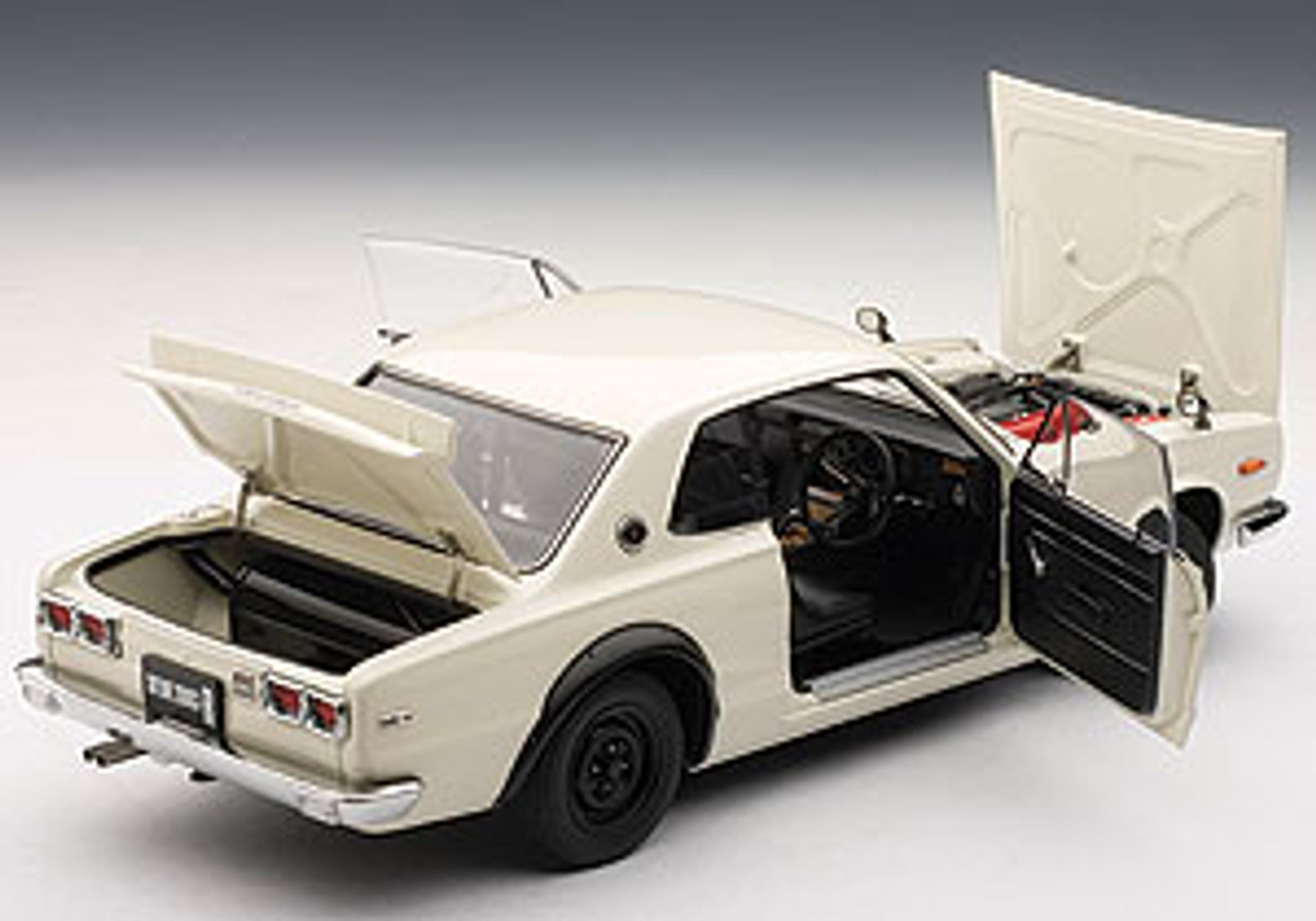 1/18 AUTOart Nissan Skyline GT-R 1st Generation (KPGC10) (White 