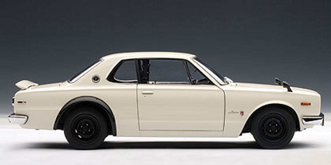 1/18 AUTOart Nissan Skyline GT-R 1st Generation (KPGC10) (White