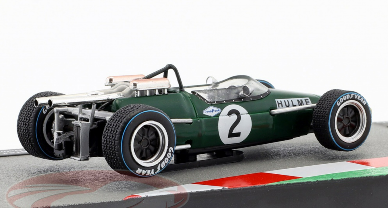 1/43 Altaya 1967 Denis Hulme Brabham BT24 #2 Formula 1 World Champion Car Model