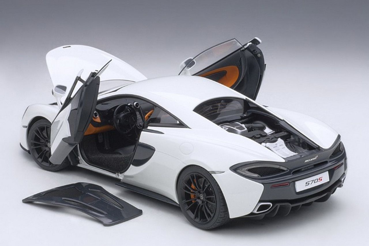 1/18 マクラーレン570 AUTOart 1/18 マクラーレン 570S （グリーン) 76042 | AUTOart