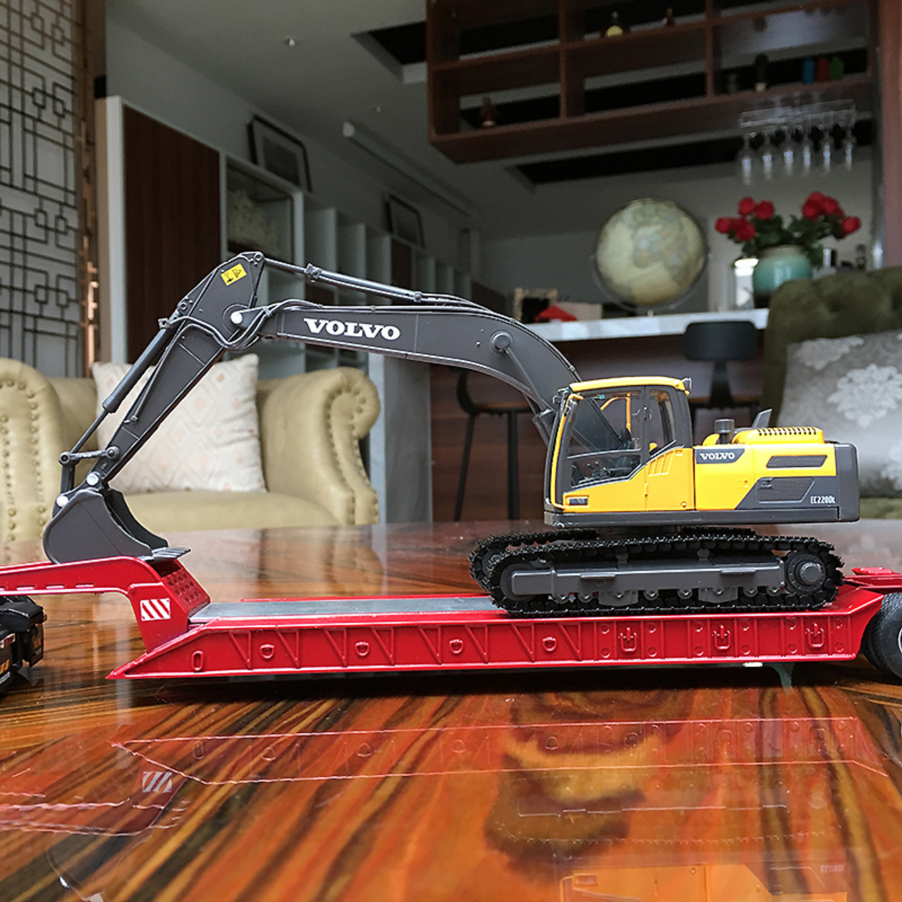 100%新品高品質★ VOLVO EC220D 油圧ショベル 建設機械模型 工事車両 WSI 1/50 ミニカー ★ 建設車両、作業車