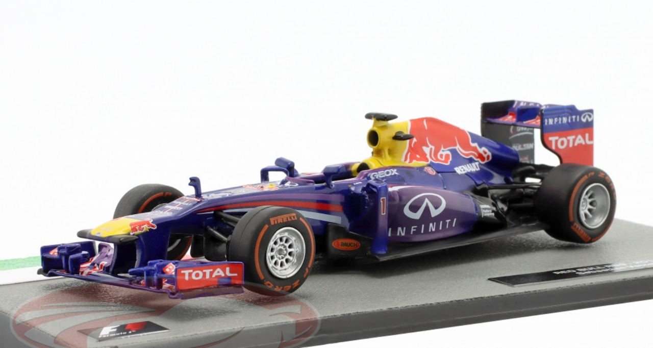 送料無料　1/43 レッドブル フォーミュラーカー RB9 2013 ミニカー　F1 RED BULL Sebastian Vettel FORMULAR CAR