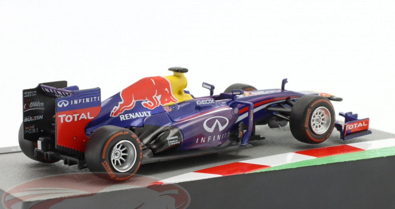 1/43 Altaya 2013 Sebastian Vettel Red Bull RB9 #1 World Champion Formula 1 Car Model