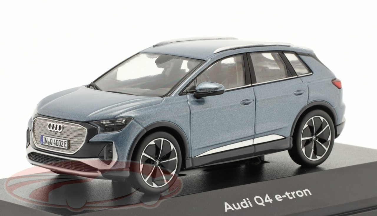 特価高品質スパーク 1/43 アウディ Q4 イートロン 2021 ガイザーブルー SPARK 1:43 AUDI Q4 E-TRON 2021 GEYSER BLUE 5012124631 乗用車