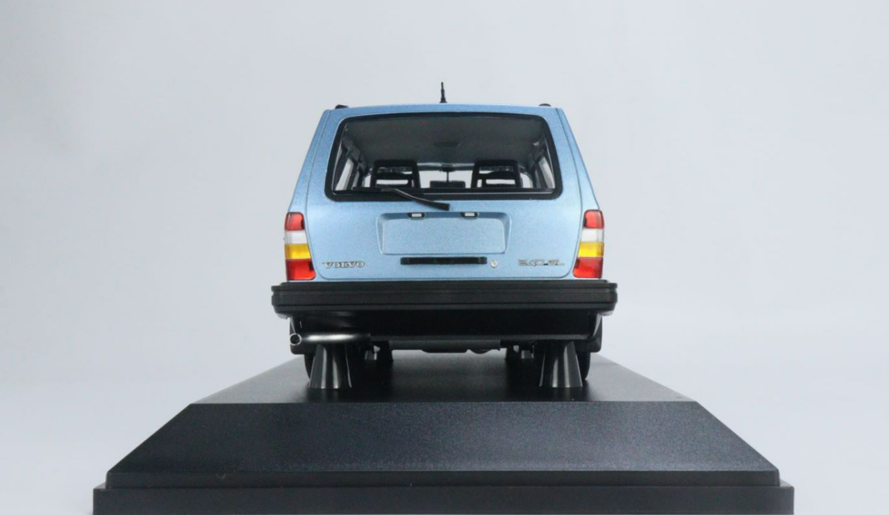 1/18 Minichamps 1986 Volvo 240 GL Break (Light Blue Metallic) Car Model