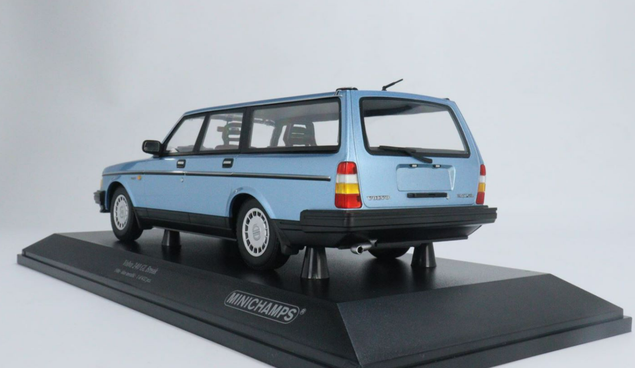 1/18 Minichamps 1986 Volvo 240 GL Break (Light Blue Metallic) Car Model