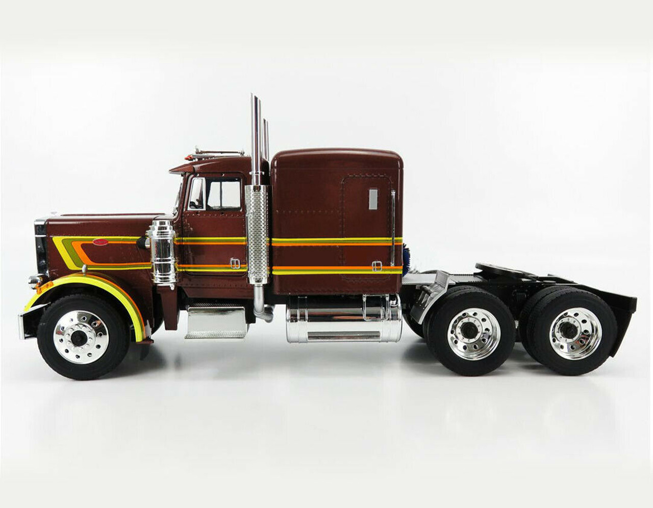 1/18 Road Kings 1967 Peterbilt 359 (Brown) Diecast Car Model