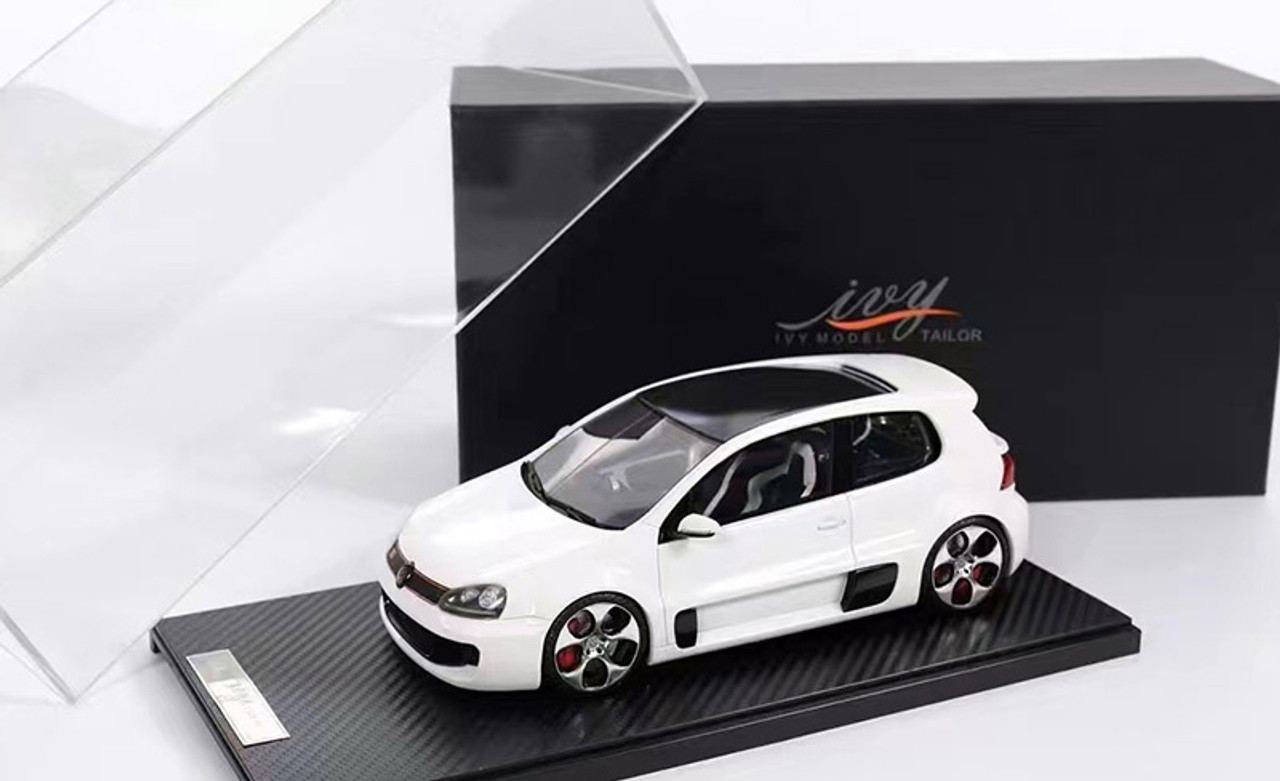 1/18 Ivy Volkswagen VW Golf GTI W12-650 (White) Resin Car Model Limited 399  Pieces