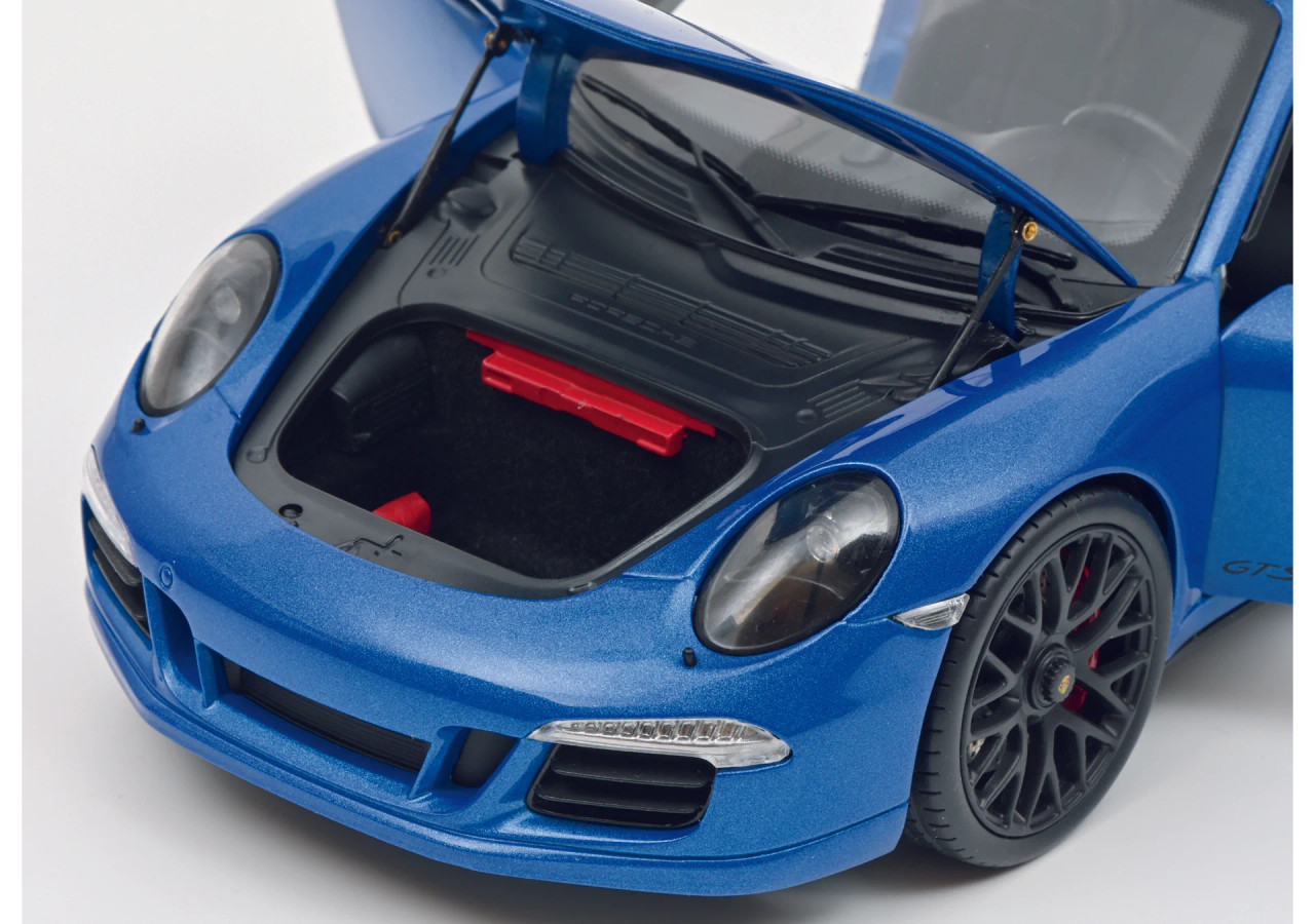 1/18 Schuco 2014 Porsche 911 (991) Carrera GTS Coupe (Blue